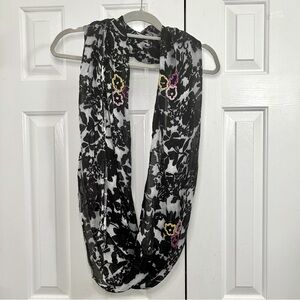 Feathers by Tolani Black & White Beaded Floral Designs Silk Blend Infinity Scarf